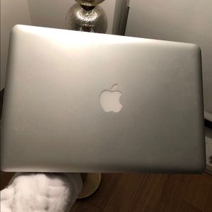 MacBook Pro 2011 - 13 inch